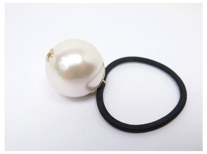 NUOVO ACCESSORIO PER CAPELLI CHANEL CHOUCHOU PERLA LOGO CC ELASTICO Nero - vista 2