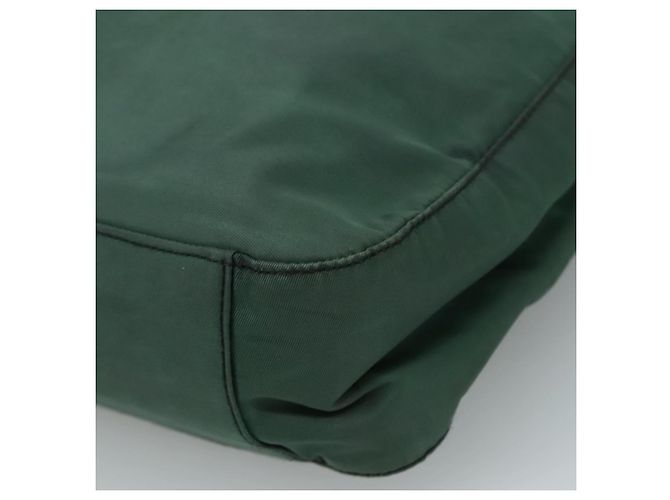 Borsa a Spalla PRADA in Nylon Verde Auth ep7022 - vista 14