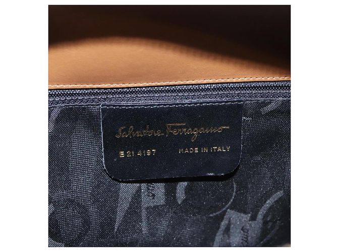 Borsa Boston in pelle beige oro Salvatore Ferragamo Auth ti2472 D'oro - vista 12