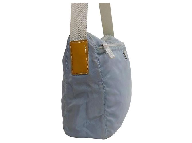 Borsa a tracolla incrociata in nylon blu ghiaccio di Prada Sport con logo - vista 3