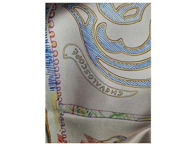 Hermès Horse Scope Seidentuch 90x90 - Ansicht 5