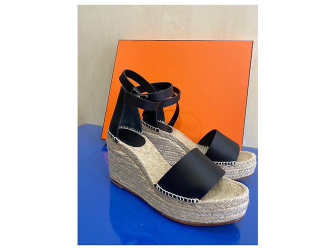 Hermès Tipoli Espadrilles Black - view 12
