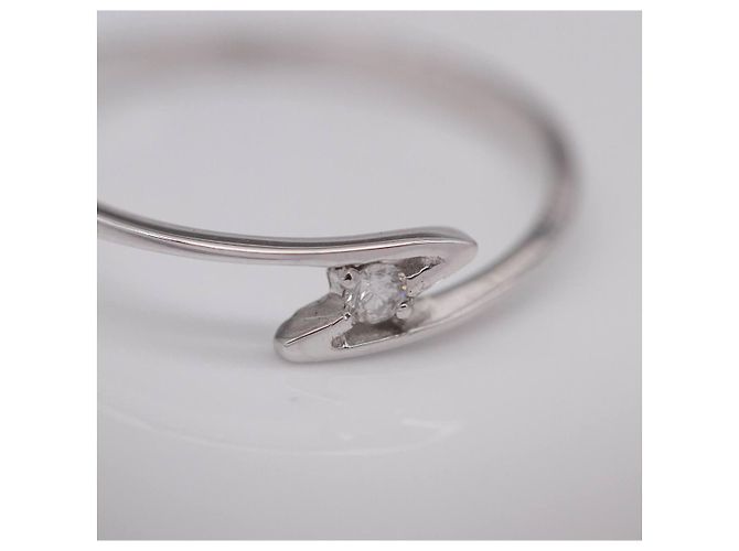 Autre Marque Solitärring aus Weißgold mit Diamantzentrum Silber - Ansicht 5