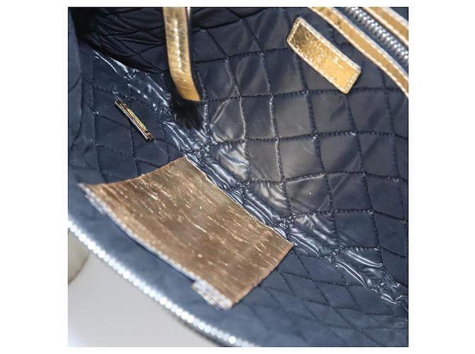 CHANEL Clutch Tasche aus Leder Gold CC Auth 107504 Golden - Ansicht 15
