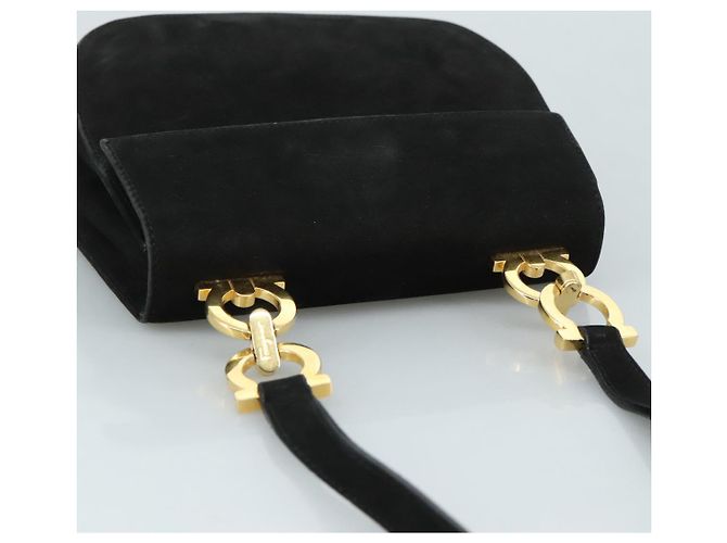 Borsa a Spalla Gancini in Camoscio Nero e Oro Salvatore Ferragamo Auth bs20936 D'oro - vista 6