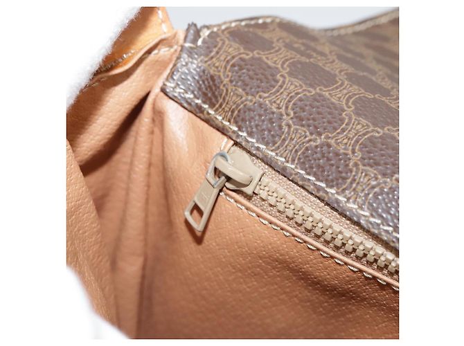 Céline Borsa a spalla in tela Macadam CELINE in pelle PVC marrone oro Auth yk16587 D'oro - vista 20