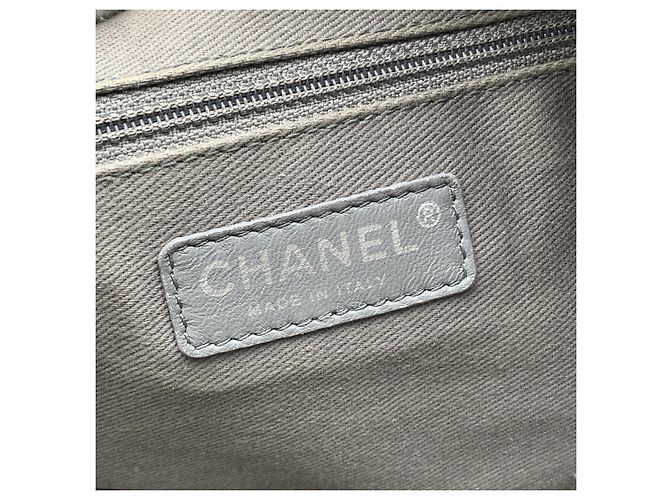 Chanel Borsa a spalla Relax CC in pelle trapuntata nera Nero - vista 12