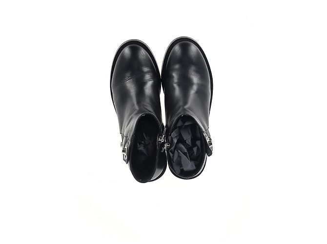 Timeless Stivaletti Logo CC Chanel in Pelle Nera Nero - vista 6