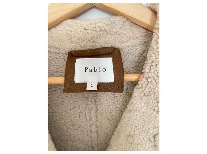 Abrigo 3/4 de piel de cordero Pablo De Gerard Darel Camel Camello - vista 3