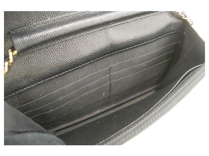CHANEL Boy Portafoglio con Catena in Pelle di Vitello Grana Nera Nero - vista 10