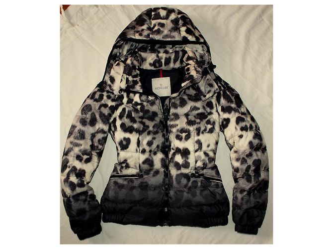 Moncler Saby Daunenjacke Schwarz Weiß - Ansicht 4