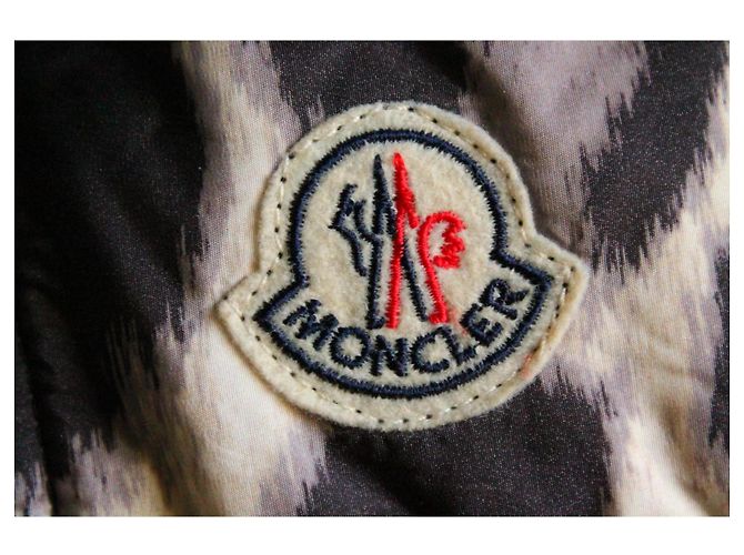 Moncler Saby Daunenjacke Schwarz Weiß - Ansicht 7