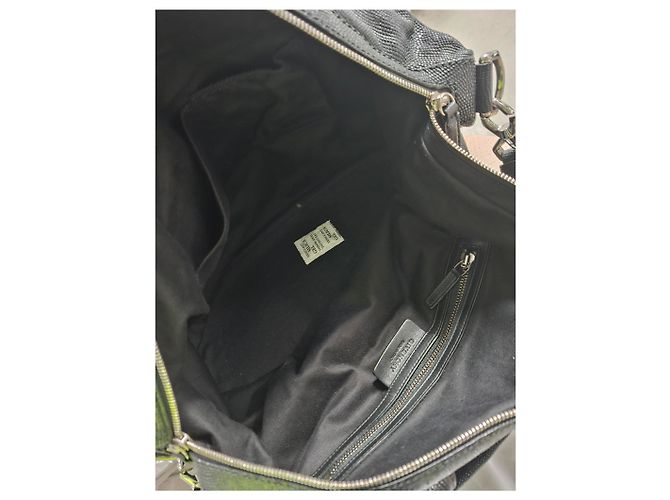 Borsa a mano Givenchy Nightingale in pelle nera Nero - vista 16