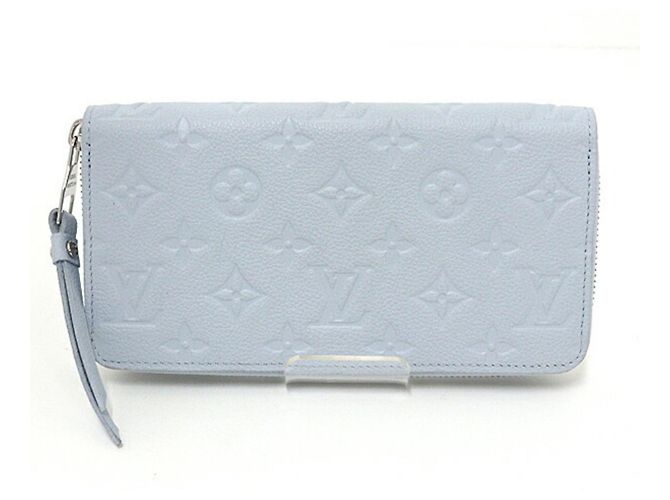 Louis Vuitton Zippy Wallet in Washed Blue - view 2