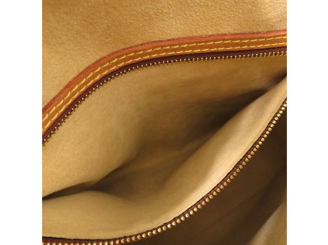 Louis Vuitton Looping GM Monogram Shoulder Bag Brown - view 8