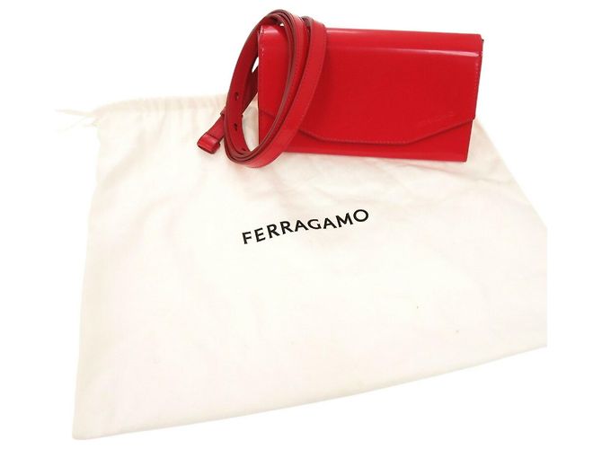 Clutch e borsa a spalla in pelle di vitello rossa Salvatore Ferragamo Rosso - vista 3