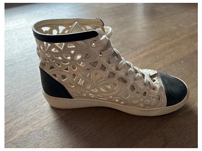 Chanel High-Top Sneaker Beige Baumwolle Floral - Ansicht 7