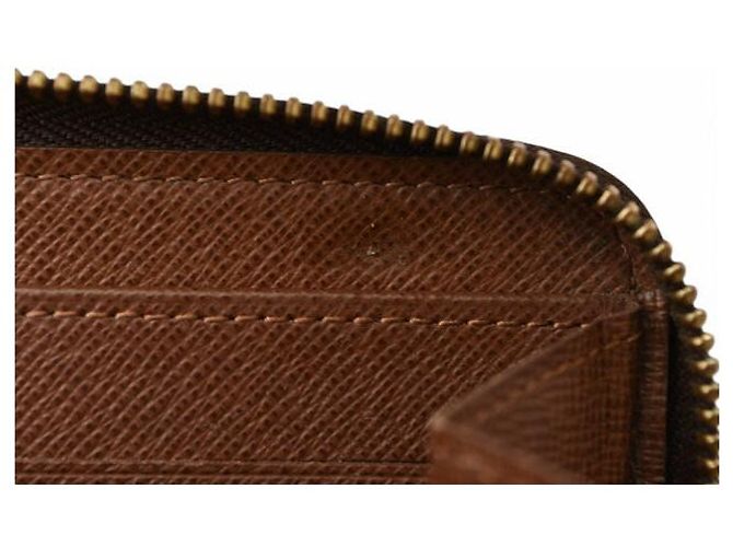 Louis Vuitton Monogram Zippy Wallet M60017 - view 12