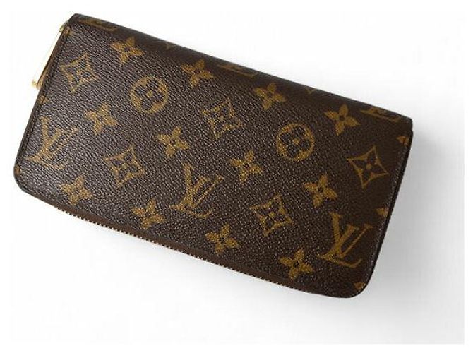 Louis Vuitton Monogram Zippy Wallet M60017 - view 3