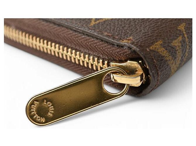Louis Vuitton Monogram Zippy Wallet M60017 - view 5