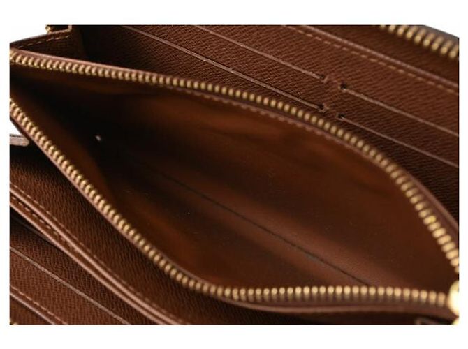Louis Vuitton Monogram Zippy Wallet M60017 - view 9