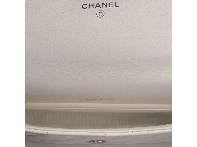 Borsa a spalla con flap Matelassé di Chanel per telefono Bianco - vista 11