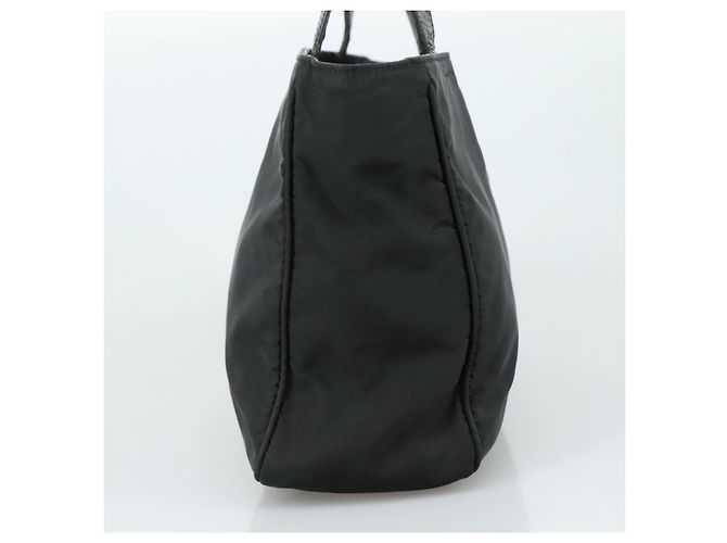 PRADA Handtasche aus schwarzem Nylon Auth bs21031 - Ansicht 4