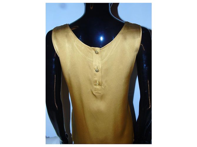 Top de seda Chanel dorado - vista 2