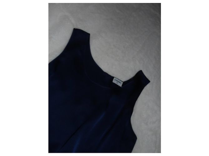 Top Chanel in seta blu notte - vista 8