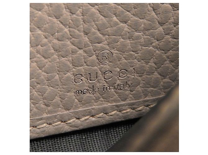 Billetera Continental Gucci GG Marmont Beige - vista 8