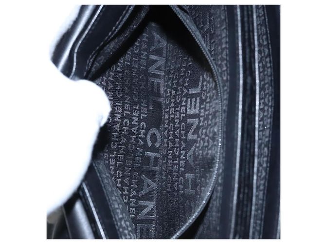 CHANEL Borsa a Spalla Chain Camelia in Pelle Velour Nera Argento CC Auth yk16500 Nero - vista 29