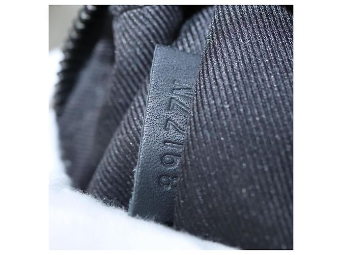 LOUIS VUITTON Pochette Monogram Shadow Pelle Nera LV Auth yk16360 Nero Monogramma - vista 12
