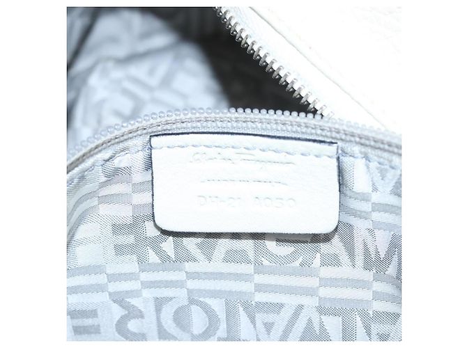 Salvatore Ferragamo Gancini Hand Bag Leather White Silver Auth yk16589 - view 12