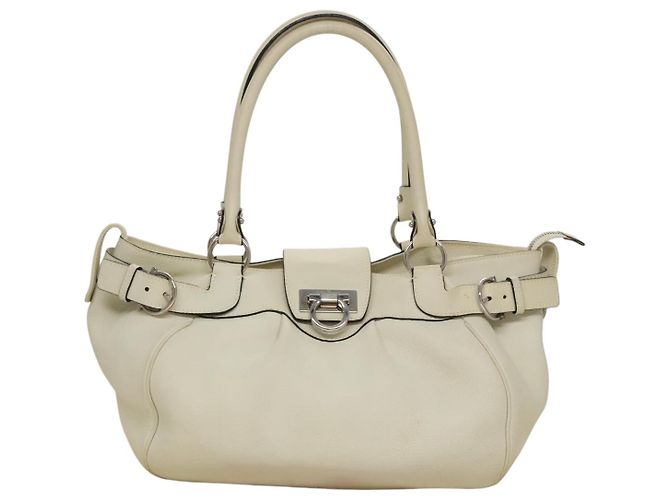 Salvatore Ferragamo Gancini Hand Bag Leather White Silver Auth yk16589 - view 13