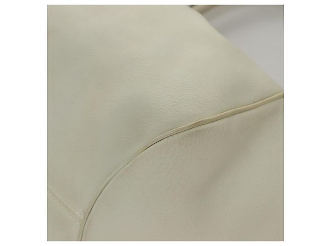 Salvatore Ferragamo Gancini Hand Bag Leather White Silver Auth yk16589 - view 16