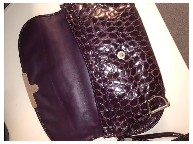 Christian Dior Clutch de charol con estampado de cocodrilo morado Dior Morado oscuro - vista 7