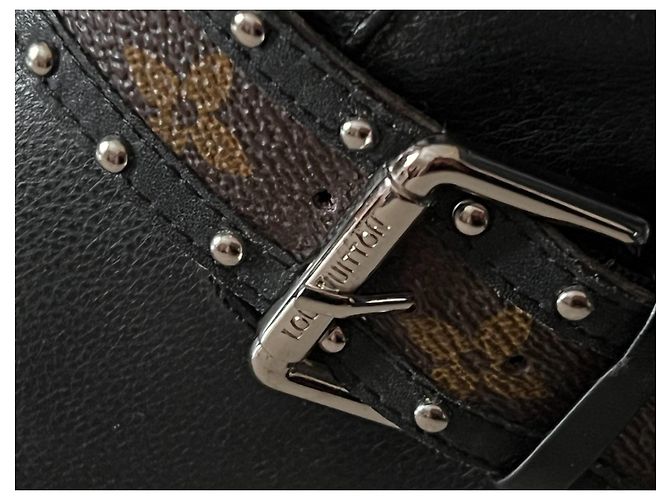 Botines Louis Vuitton de cuero negro - vista 10