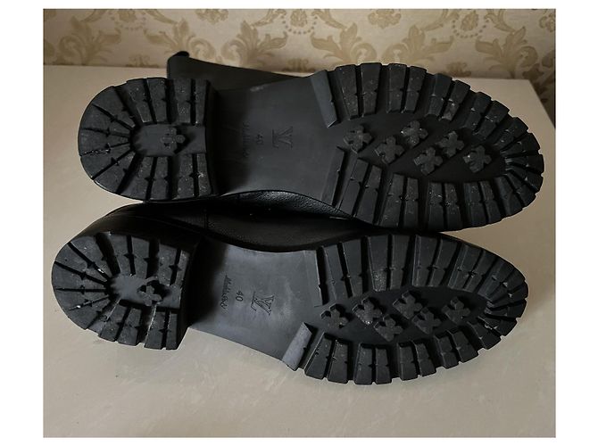 Botines Louis Vuitton de cuero negro - vista 13