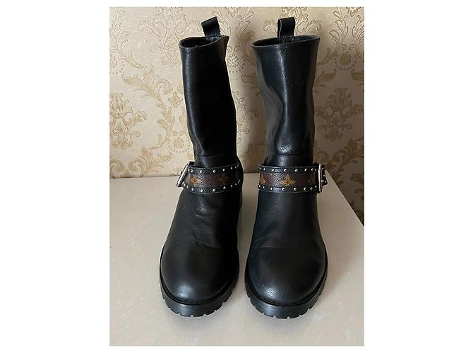 Botines Louis Vuitton de cuero negro - vista 5