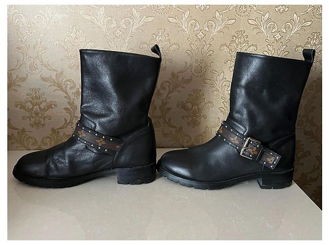 Botines Louis Vuitton de cuero negro - vista 7