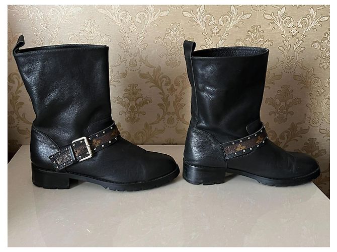 Botines Louis Vuitton de cuero negro - vista 8