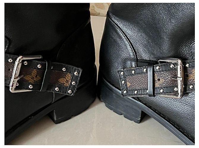 Botines Louis Vuitton de cuero negro - vista 9