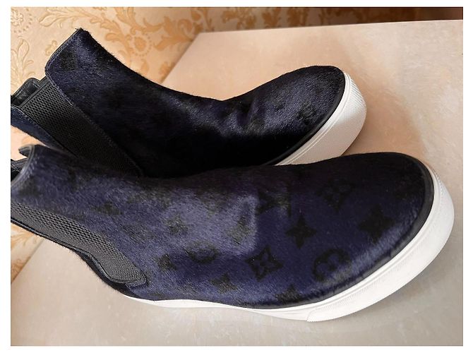 Stivali Louis Vuitton Blu Scuro Pelle Monogramma - vista 3