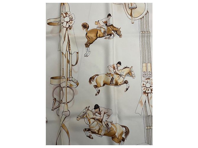 Kelly Foulard Hermès Jamping Bianco sporco - vista 12