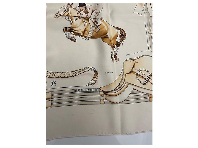 Kelly Foulard Hermès Jamping Bianco sporco - vista 7