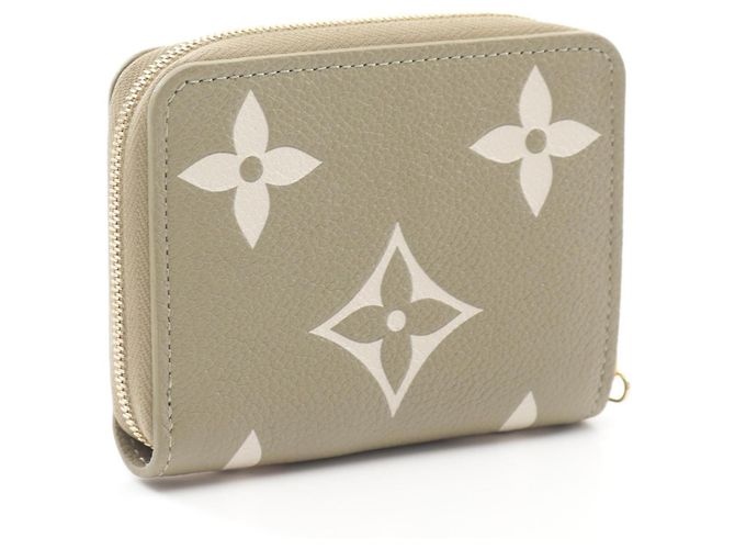 Louis Vuitton Leather Zippy Coin Purse Monogram M82448 Green - view 2