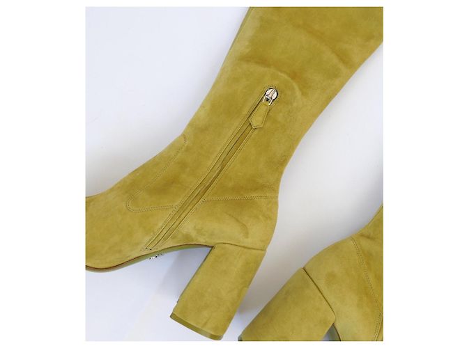 Stivali in suede chartreuse sopra il ginocchio Prada Autunno 2015 Azzurro chiaro Verde Giallo - vista 6