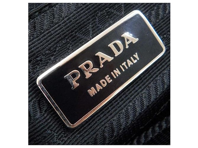 Borsa a tracolla incrociata in nylon nero con logo Prada Sport - vista 8