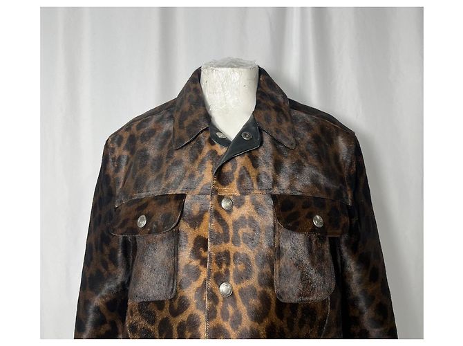 Tom Ford Leopard Print Buttoned Jacket with Pockets in Brown Calf Hair - view 9