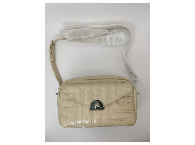 Bolsa câmera Lancel em couro matelassé bege Hardware prateado - vista 19
